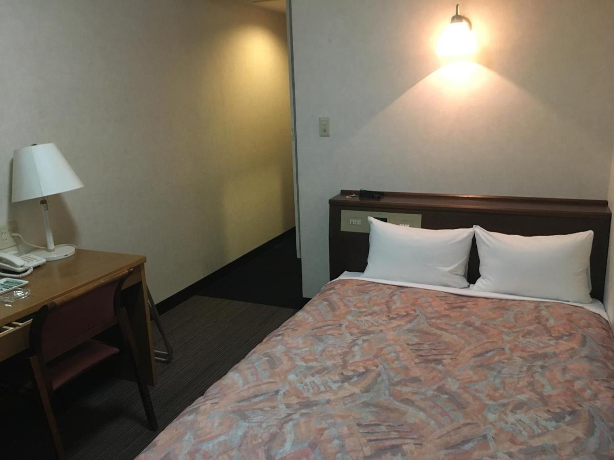 Garden Hotel Matsumoto Bagian luar foto